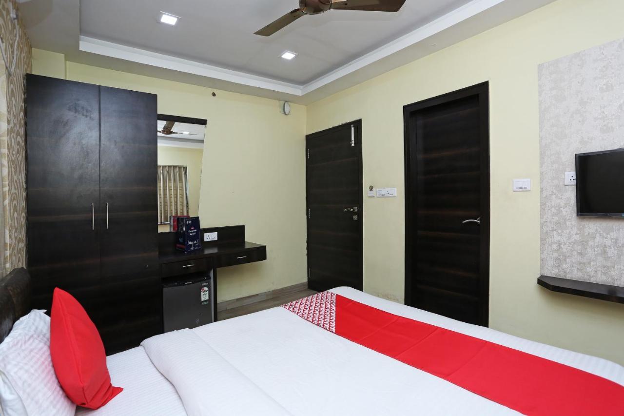 Oyo 7790 Hotel Royal Height Calcutta Exterior foto